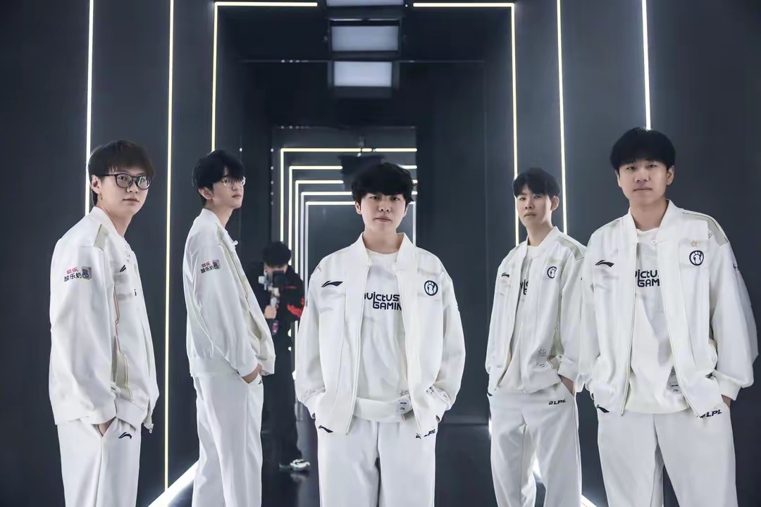 特与凯尔特 特与凯尔特